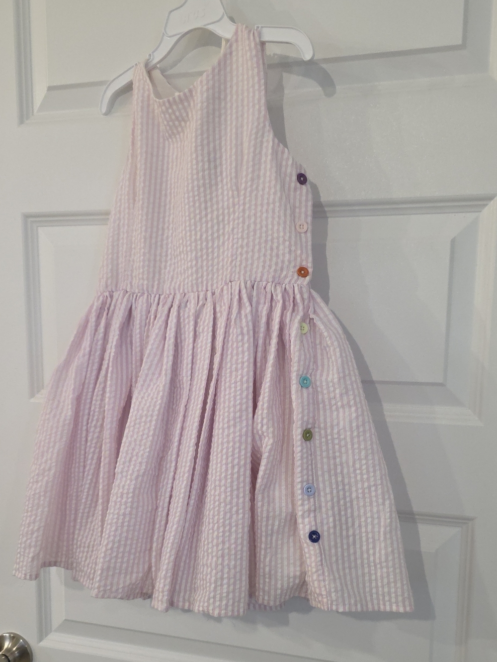*BNWT* Lt Purple Seersucker Dress with Rainbow Side Buttons